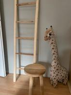 Houten ladder houten kruk + giraf babykamer, Ophalen of Verzenden