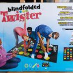 Blindfolded Twister Hasbro, Ophalen of Verzenden, Zo goed als nieuw