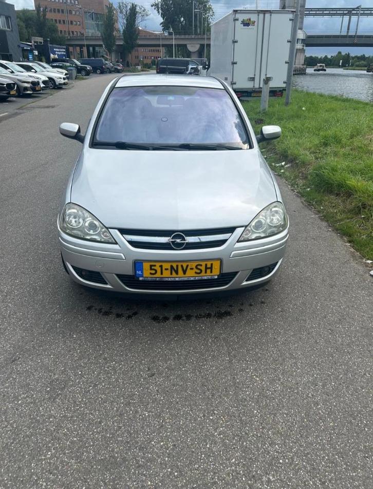Opel Corsa 1.4 5D Easytronic 2004 Grijs, Auto's, Opel, Particulier, Corsa, Elektrische ramen, Mistlampen, Radio, Trekhaak, Benzine