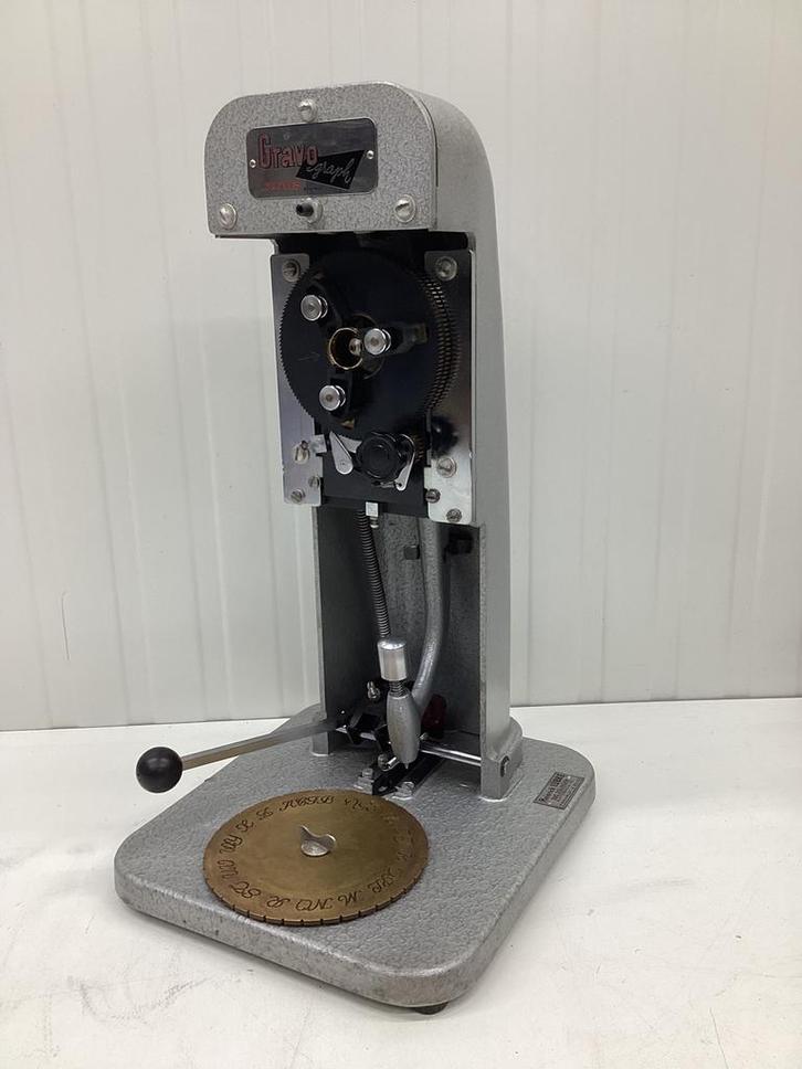 Gravograph Ring  Graveermachine Juwelier Goudsmid, Doe-het-zelf en Verbouw, Gereedschap | Freesmachines, Zo goed als nieuw, Elektrisch