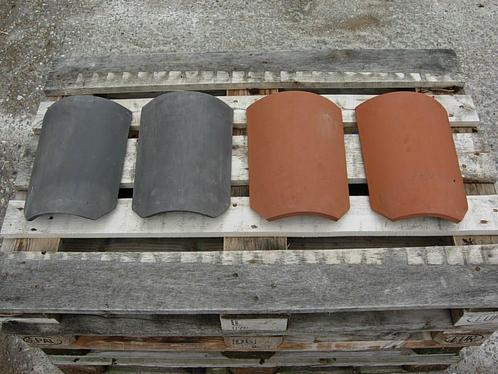 Dakpannen gebruikte in vele soorten., Doe-het-zelf en Verbouw, Dakpannen en Dakbedekking, Gebruikt, Dakpannen, Steen of Klei, Rood
