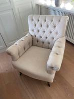 Klassieke fauteuil met gecapitonneerde rugleuning, Huis en Inrichting, Fauteuils, Gebruikt, 75 tot 100 cm, Ophalen of Verzenden