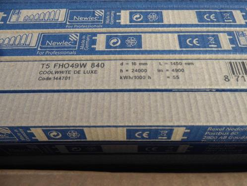 Newlec T5 FHO 49W / 830 | 145 cm | TL buis, Huis en Inrichting, Lampen | Losse lampen, Nieuw, Led-lamp, E27 (groot), Ophalen