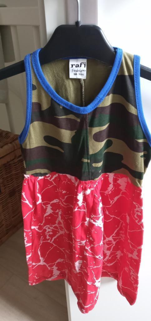 Stoer meisjes jurkje voor 4/5 jaar combat/rood wit, Kinderen en Baby's, Kinderkleding | Kinder-kledingpakketten, Nieuw, Maat 110