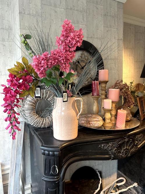 Roze vaas, Huis en Inrichting, Woonaccessoires | Vazen, Nieuw, Overige kleuren, Minder dan 50 cm, Steen, Ophalen