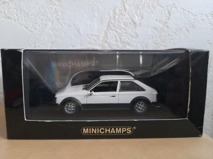 Opel Kadett D Sr 1979 White Minichamps 1:43 (incl ovp), Hobby en Vrije tijd, Modelauto's | 1:43, Zo goed als nieuw, Auto, MiniChamps