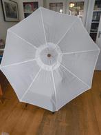 Houten parasol wit, Sieraden, Tassen en Uiterlijk, Paraplu's, Ophalen of Verzenden, Zo goed als nieuw, Overige kleuren