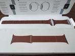 Apple watch 44mm saddle Brown Leather Loop L, Nieuw, Bandje, Ophalen of Verzenden, Apple