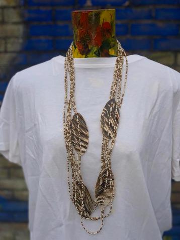 Ibiza schelpenketting, boho Bohemien beschikbaar voor biedingen