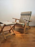 AP72 fauteuil en voetenbank van Hans J. Wegner voor AP  1975, Huis en Inrichting, Fauteuils, Ophalen, Hout, Gebruikt, 75 tot 100 cm