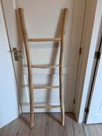 Houten trapje / ladder, Doe-het-zelf en Verbouw, Ladders en Trappen, Ophalen, Gebruikt, Ladder, Minder dan 2 meter