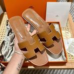 Hermes slippers, Kleding | Heren, Ophalen of Verzenden, Zo goed als nieuw, Bruin