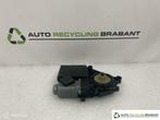 Raammotor Links Voor Volkswagen Golf 6 1K0959701AM, Auto-onderdelen, Ruiten en Toebehoren, Gebruikt, Volkswagen, Ophalen of Verzenden