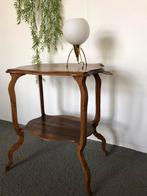 Antiek houten tafeltje met onderblad, Antiek en Kunst, Ophalen