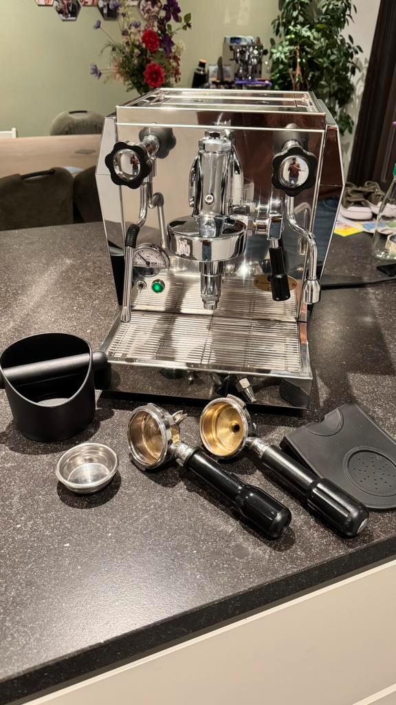 ECM Giotto Premium Espressomachine, Witgoed en Apparatuur, Koffiezetapparaten, Gebruikt, Koffiebonen, Espresso apparaat, 10 kopjes of meer