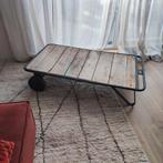 Industriële fabrieks kar bijzettafel. Vintage,zeer zwaar., Ophalen
