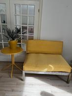 Loungebankje geel incl. bistrotafel en bloempot Elho, Tuinset, Gebruikt, 2 zitplaatsen, Hout