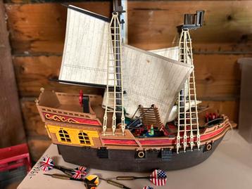 Playmobil piratenschip en kasteel beschikbaar voor biedingen
