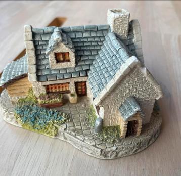 Engelse cottages en beertjes beschikbaar voor biedingen