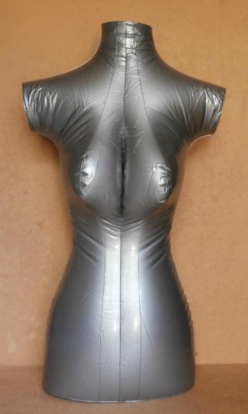Mannequin opblaasbare torso pop vrouwelijke buste etalagepop beschikbaar voor biedingen