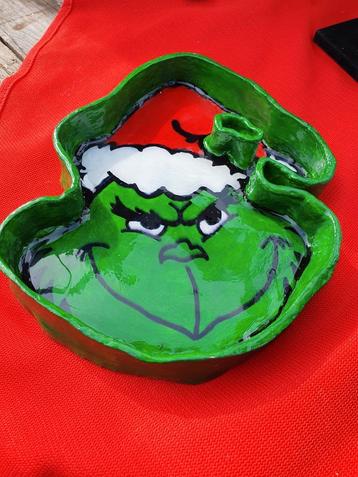 Grinch bakje custom beschikbaar voor biedingen