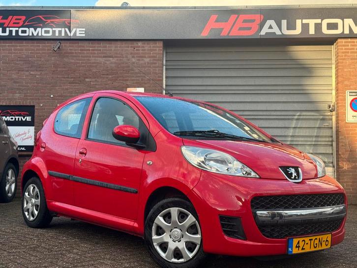 Peugeot 107 1.0  AUTOMAAT/1ste EIGENAAR /NAP/AIRCO/EL RAMEN, Auto's, Peugeot, Bedrijf, ABS, Airbags, Airconditioning, Alarm, Boordcomputer