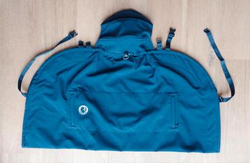 Mamalila softshell draagcover beschikbaar voor biedingen