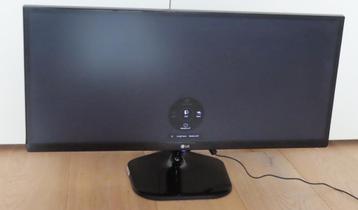 LG 29UM58-P 29" Monitor ultra-wide beschikbaar voor biedingen