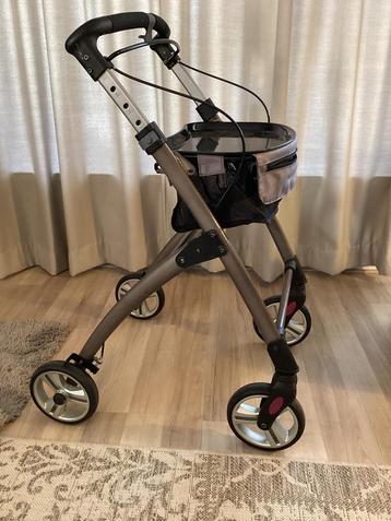 Zeer mooie Wheelzahead thuisrollator beschikbaar voor biedingen