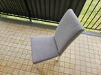 Grey Upholstered Chair, Huis en Inrichting, Ophalen, Gebruikt, Hout, Grijs