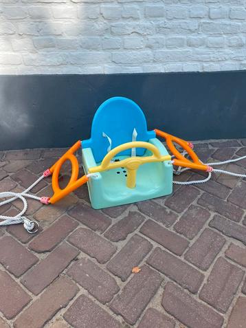 3 in 1 schommel beschikbaar voor biedingen