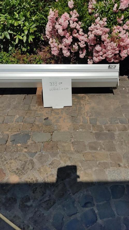 zonnescherm knikarmscherm luxaflex, Doe-het-zelf en Verbouw, Rolluiken, Gebruikt, 200 cm of meer, Overige kleuren, Elektrische bediening