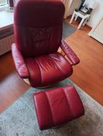 Stressless lederen relaxfauteuil met hocker rood, Ophalen, Zo goed als nieuw, 75 tot 100 cm, 50 tot 75 cm