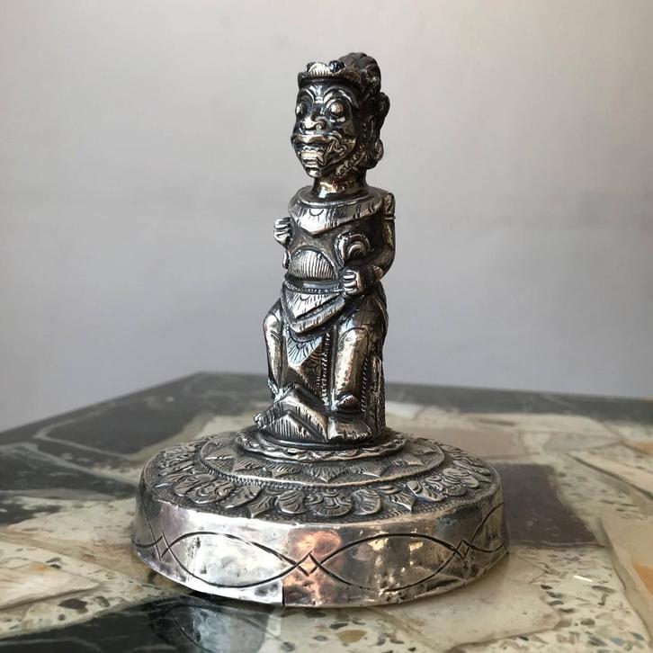 Balinees zilveren beeld Kris-handvat Batara Bayu Indonesie, Antiek en Kunst, Kunst | Niet-Westerse kunst, Ophalen of Verzenden