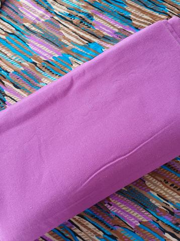 Lap stof paars nieuw beschikbaar voor biedingen