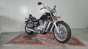 Suzuki Intruder 700 - Nette staat! beschikbaar voor biedingen