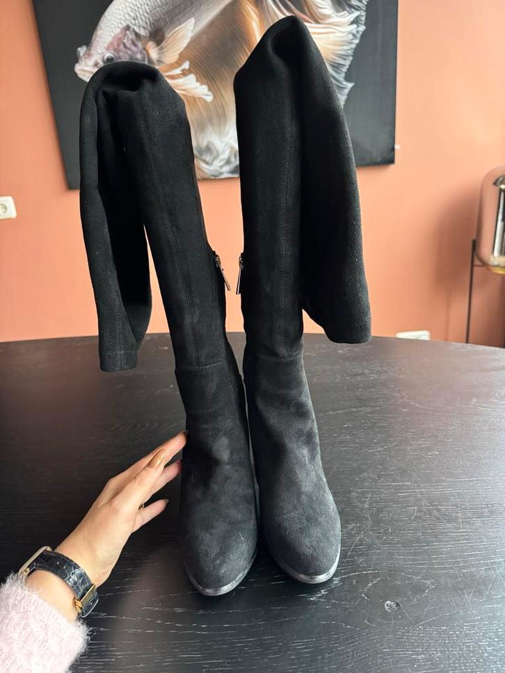 Josh V Overknee Laarzen Zwart Suède Maat 39, Kleding | Dames, Schoenen, Zo goed als nieuw, Hoge laarzen, Zwart, Ophalen of Verzenden