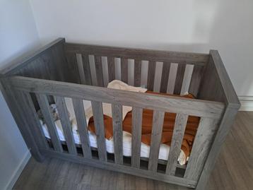 Babykamer TWF Manuals beschikbaar voor biedingen