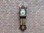Friese staartklok met westminster uurwerk en maanfase, Antiek en Kunst, Ophalen