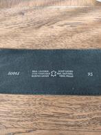 Zwarte leren riem met zilveren gesp, Kleding | Dames, Riemen en Ceinturen, 3 tot 5 cm, 90 tot 100 cm, Tailleriem, Ophalen of Verzenden