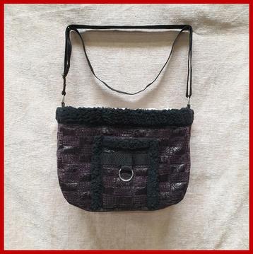 T4- Hondentas draagtas honden schoudertas tas  mand slaapzak beschikbaar voor biedingen