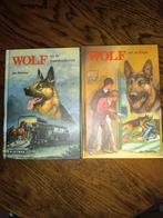 Wolf, twee boeken uit de serie Wolf van Jan Postma, Zo goed als nieuw, Ophalen