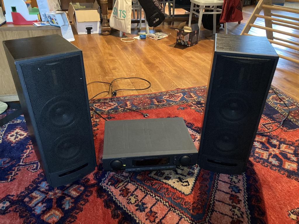 Philips 70DSS 930 active speakers + 70 DSC950 pre-amp, Audio, Tv en Foto, Luidsprekers, Gebruikt, Front, Rear of Stereo speakers