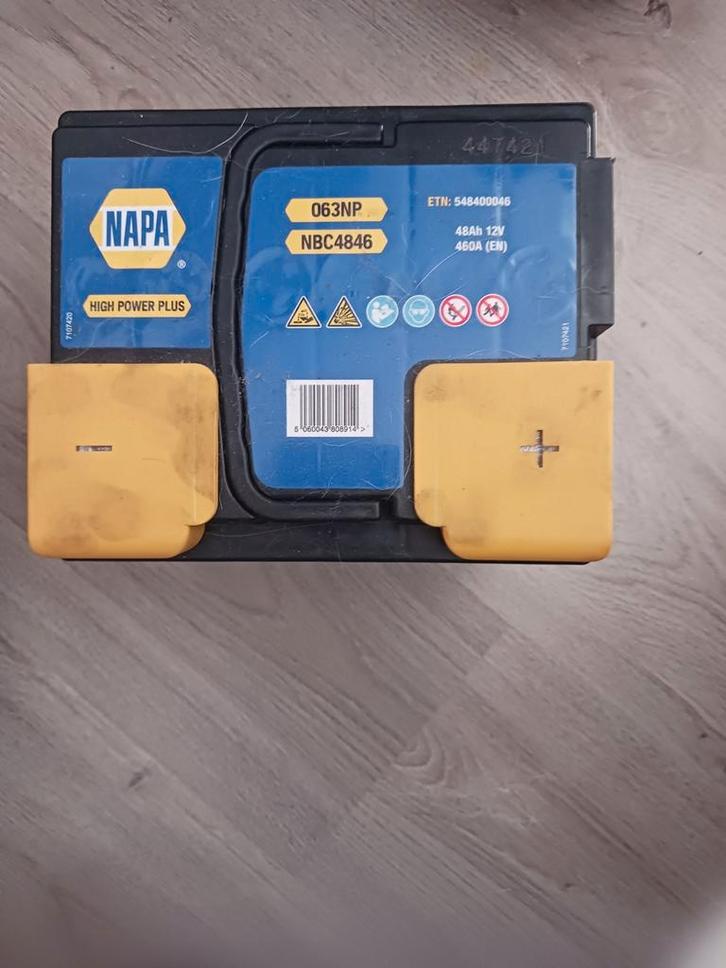 NAPA 063NP Auto Accu - Gebruikt, Auto-onderdelen, Accu's en Toebehoren, Universele onderdelen, Gebruikt, Ophalen of Verzenden