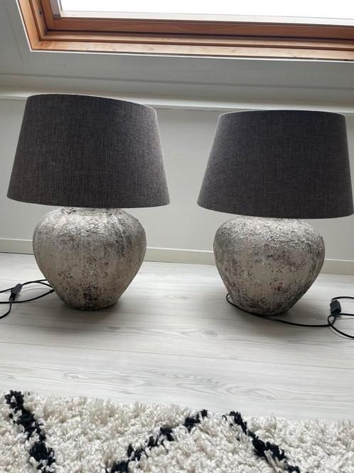 2 lampen, aardewerk voet met kap, Huis en Inrichting, Lampen | Lampenkappen, Zo goed als nieuw, 50 cm of meer, Rond, Bruin, Ophalen