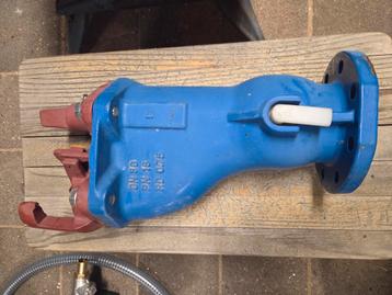 Ondergrondse Hydrant  beschikbaar voor biedingen