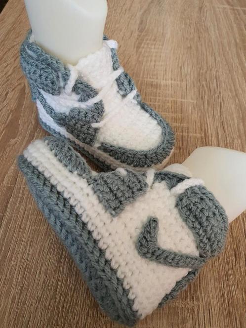 Gehaakte baby slofjes Nike Jordan, Kinderen en Baby's, Babykleding | Maat 56, Nieuw, Jongetje of Meisje, Ophalen of Verzenden