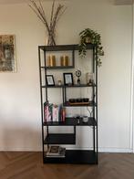 Zwarte metalen kast, Huis en Inrichting, Kasten | Vitrinekasten, Ophalen, Met plank(en), 50 tot 100 cm, Zo goed als nieuw