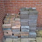 Gratis af te halen, Tuin en Terras, Klinkers, Zo goed als nieuw, Beton, 5 tot 10 m²