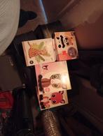 4 knuffel haakpakketten  en 2 haakboeken, Ophalen of Verzenden, Nieuw, Haken, Wol of Garen